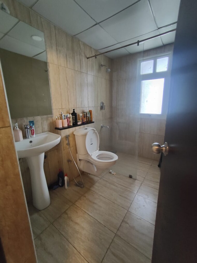 Bathroom, prestige-falcon-city 4 Bedroom 2710 Sq.Ft. Apartment In Konanakunte Bangalore 9387318