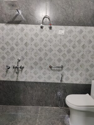 Bathroom in 3 BHK Independent House at Jankipuram Vistar – for Sale