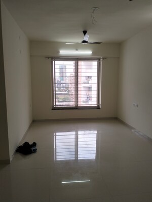 Room in 2 BHK Apartment at Urban Skyline Phase 1, Ravet – for Rent