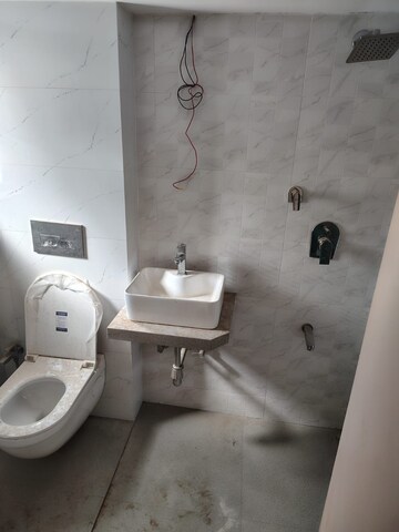 Bathroom in 2 BHK Apartment at Ram Laxmi Niwas, Khar West – for Rent