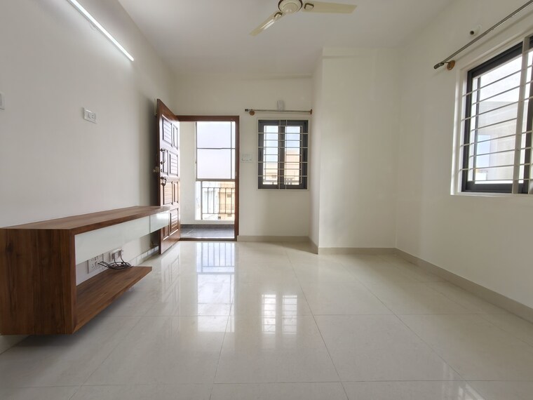 Room, kodihalli 1 Bedroom 600 Sq.Ft. Apartment In Kodihalli Bangalore 9387376