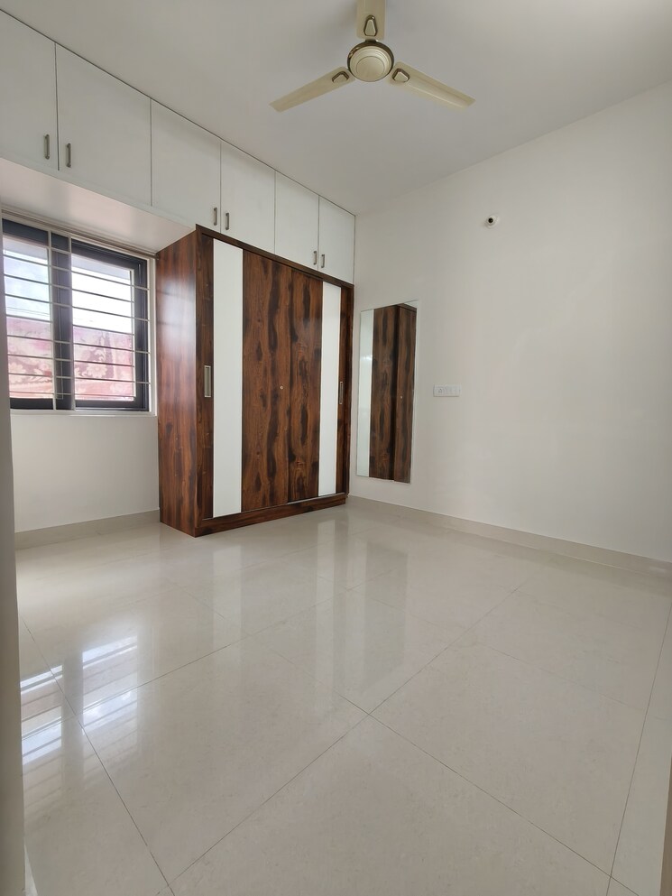 Room, kodihalli 1 Bedroom 600 Sq.Ft. Apartment In Kodihalli Bangalore 9387376