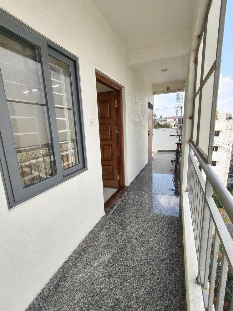 Balcony, kodihalli 1 Bedroom 600 Sq.Ft. Apartment In Kodihalli Bangalore 9387376