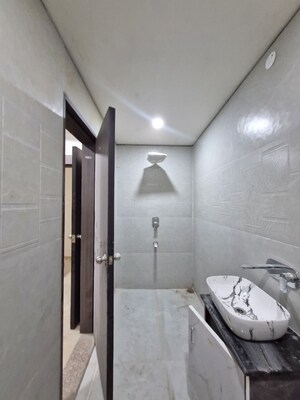 Building Lobby in 5 BHK Apartment at Dhantoli – for Rent