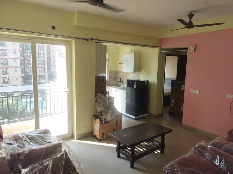 Living Room, sethi-max-royal 2 Bedroom 895 Sq.Ft. Apartment In Sector 76 Noida 9387396