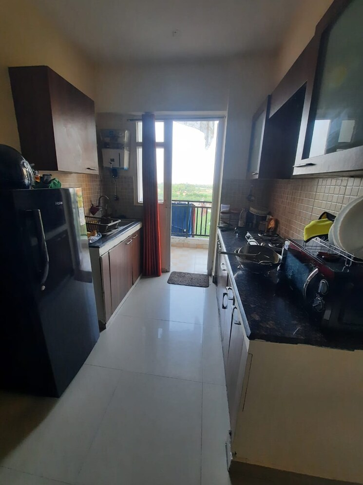 Kitchen, sethi-max-royal 2 Bedroom 895 Sq.Ft. Apartment In Sector 76 Noida 9387404
