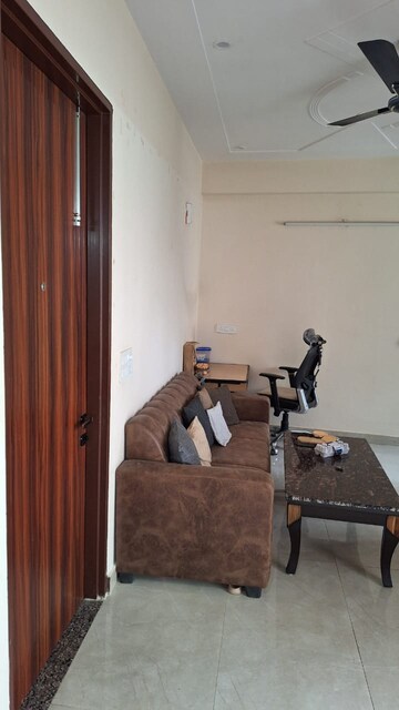 Furnished Amenities in 1 BHK Builder Floor at Sector 40 – for Rent