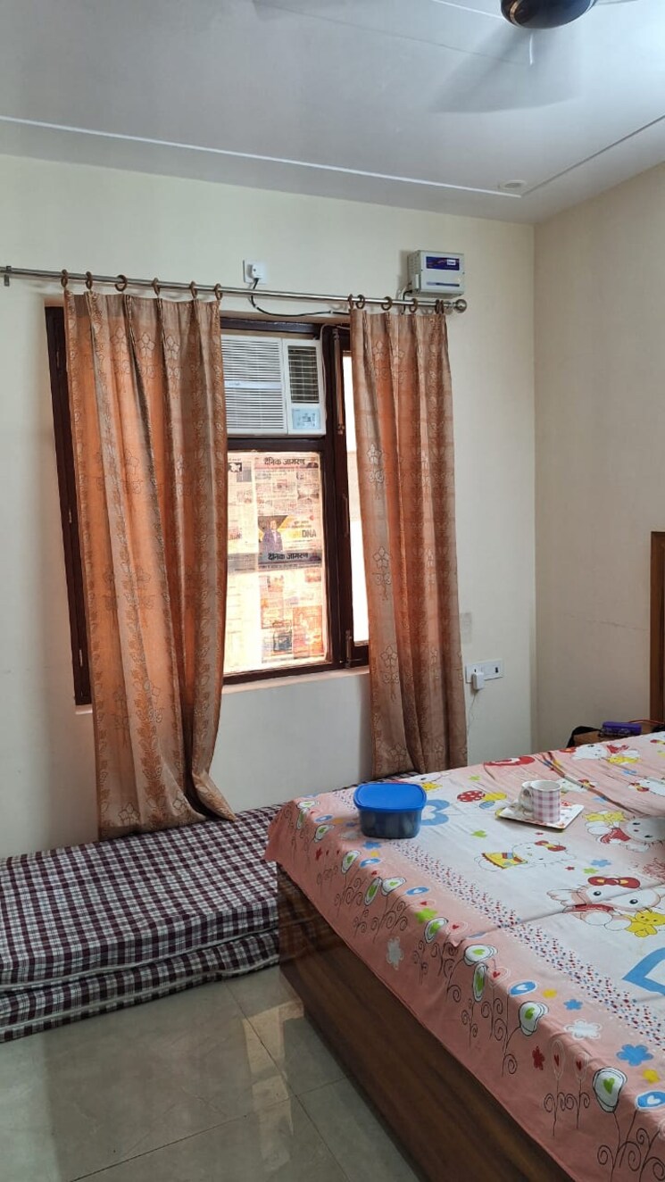 Bedroom, sector 40 1 Bedroom 747 Sq.Ft. Builder Floor In Sector 40 Gurgaon 9387414