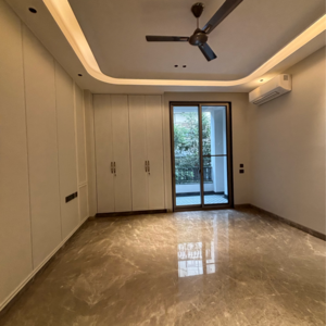 Room in 4 BHK Builder Floor at Vasant Vihar – for Sale