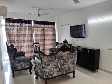 Living Room in 3 BHK Builder Floor at Sector 51 – for Rent