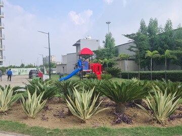 2 BHK Apartment – Exterior View View at Supertech Hues, Sector 68 - for Rent