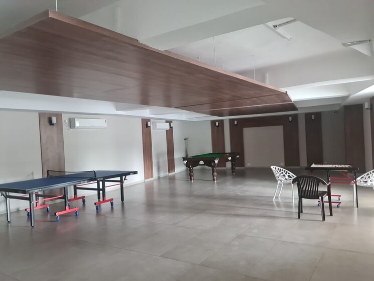  Parking, supertech-hues 2 Bedroom 1130 Sq.Ft. Apartment In Sector 68 Gurgaon 9387430