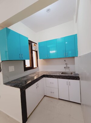 Kitchen in 2 BHK Builder Floor at Sector 31 – for Rent