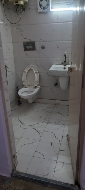 Attached Bathroom in 1.5 BHK Apartment at Ip Extension – for Rent