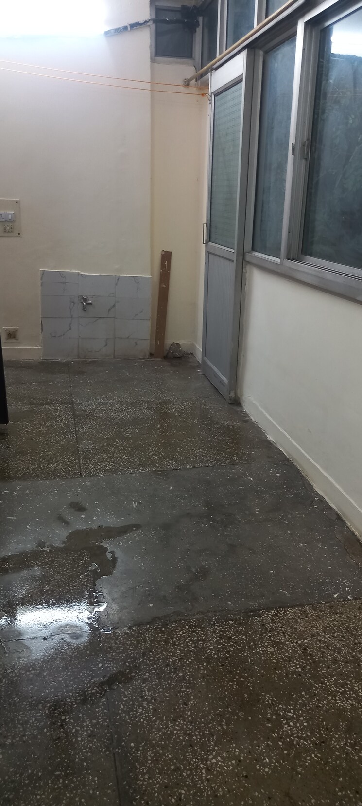 Balcony, ip extension 1.5 Bedroom 800 Sq.Ft. Apartment In Ip Extension Delhi 9387458