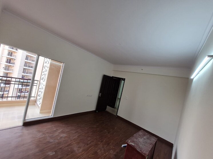 Room, jm-florence 4 Bedroom 1965 Sq.Ft. Apartment In Tech Zone 4 Greater Noida Greater Noida 9387461