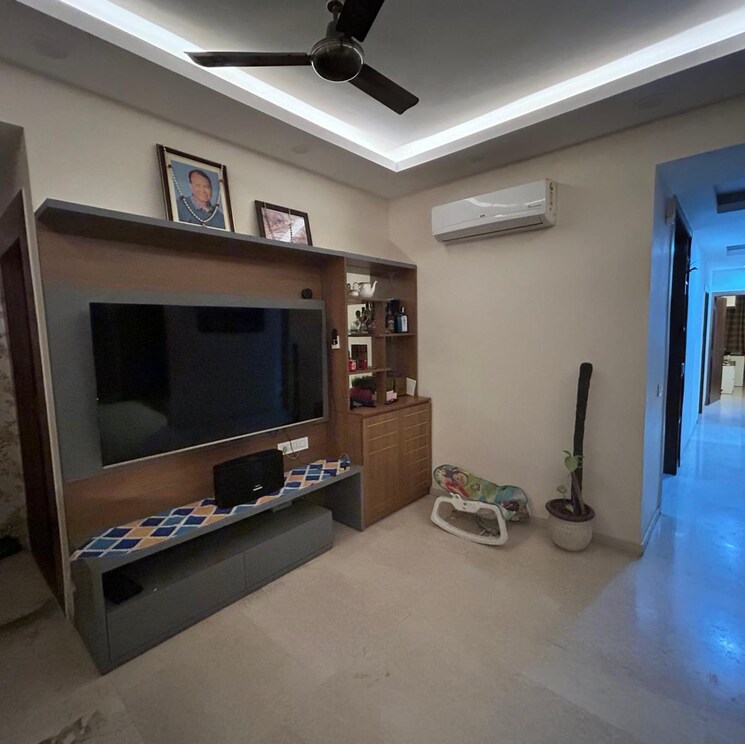 Living Room, paras-dews 3 Bedroom 1760 Sq.Ft. Apartment In Panwala Khusropur Gurgaon 9387463