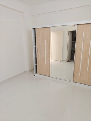 Room in 2 BHK Apartment at DS Max Synergy, Agrahara Badavane – for Rent