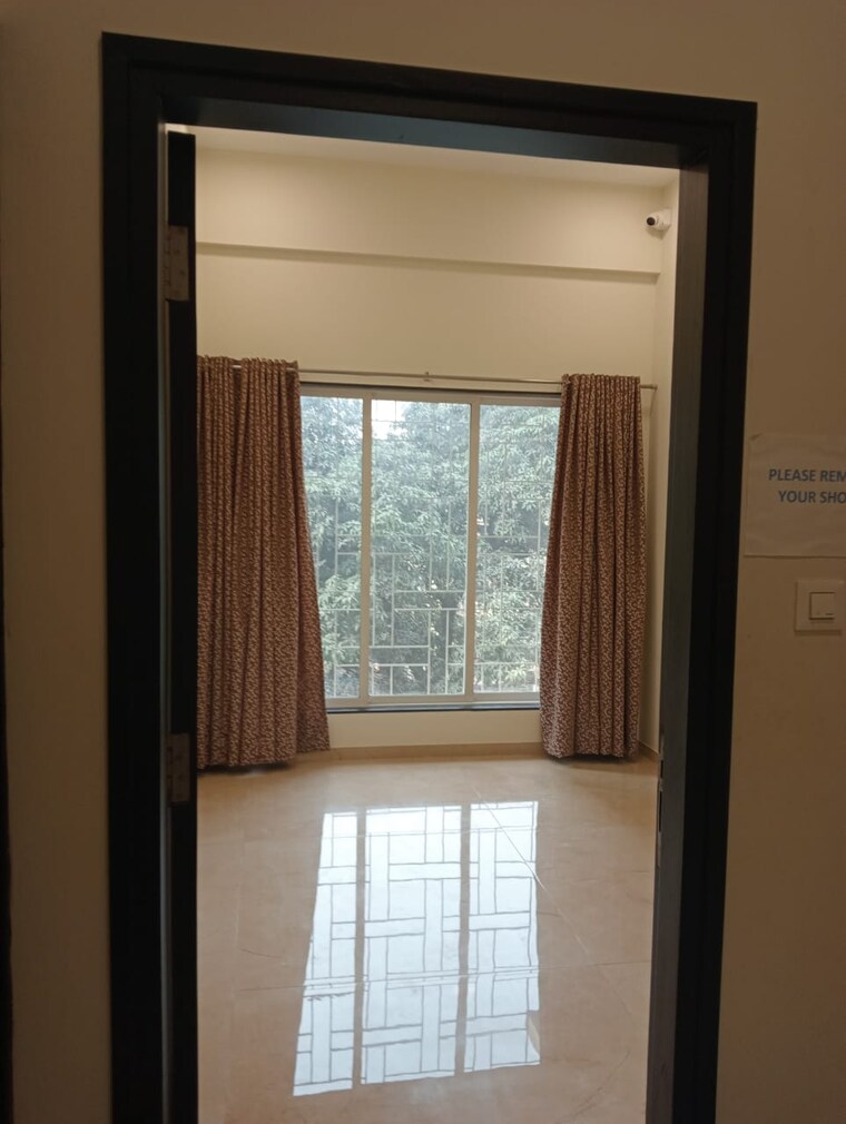 Room, lashkaria-pearl 1 Bedroom 351 Sq.Ft. Apartment In Jogeshwari West Mumbai 9387471