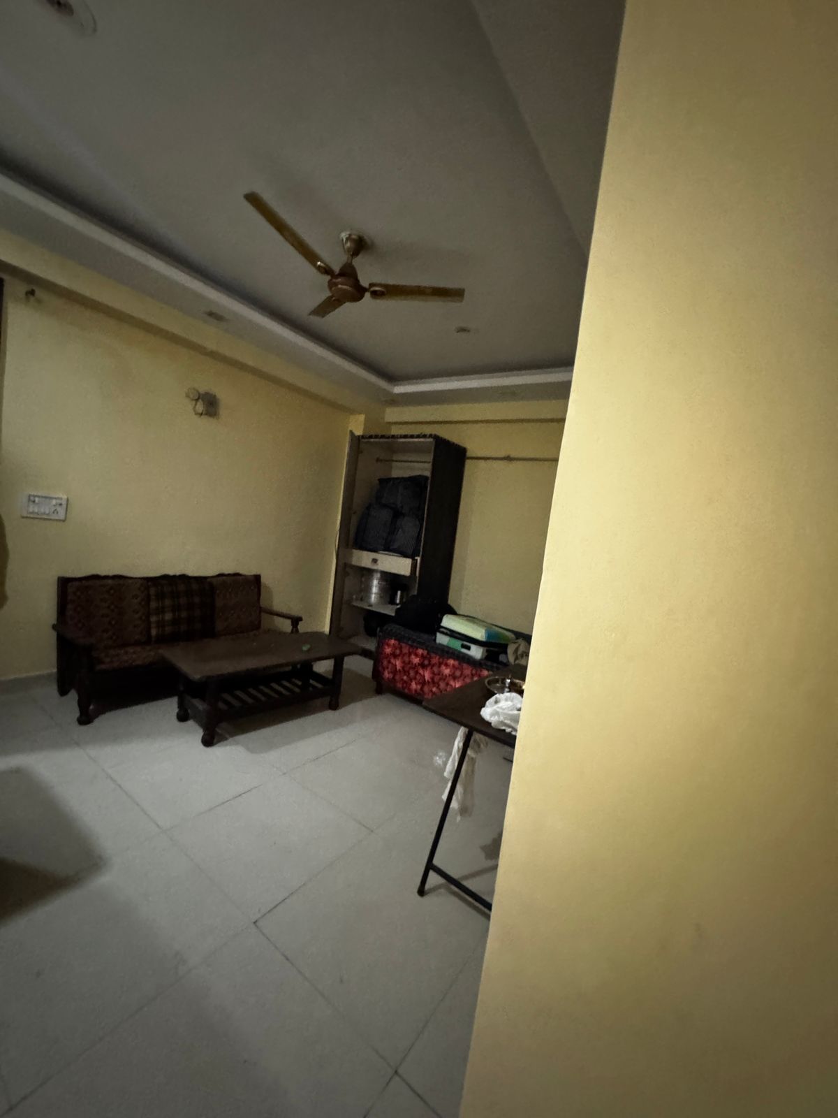 1 BHK + Extra Room Builder Floor For Rent in Tanishq Resident Welfare Association