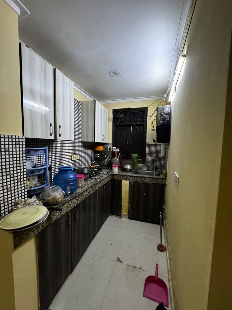Kitchen, tanishq-resident-welfare-association 1 Bedroom 500 Sq.Ft. Builder Floor In Mehrauli Delhi 9387478