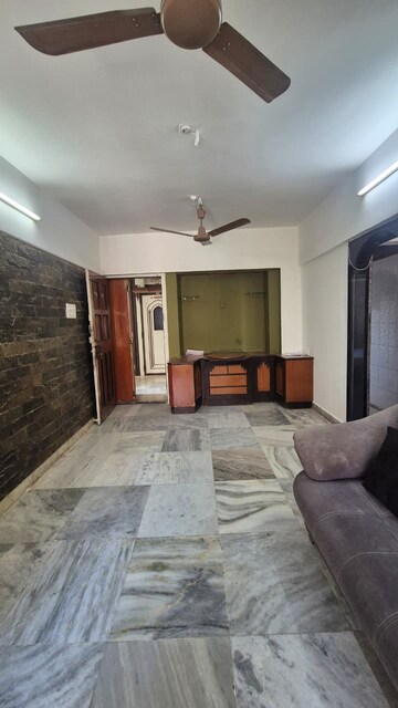 Bedroom in 2 BHK Apartment at Rustomjee Meridian, Kandivali West – for Rent