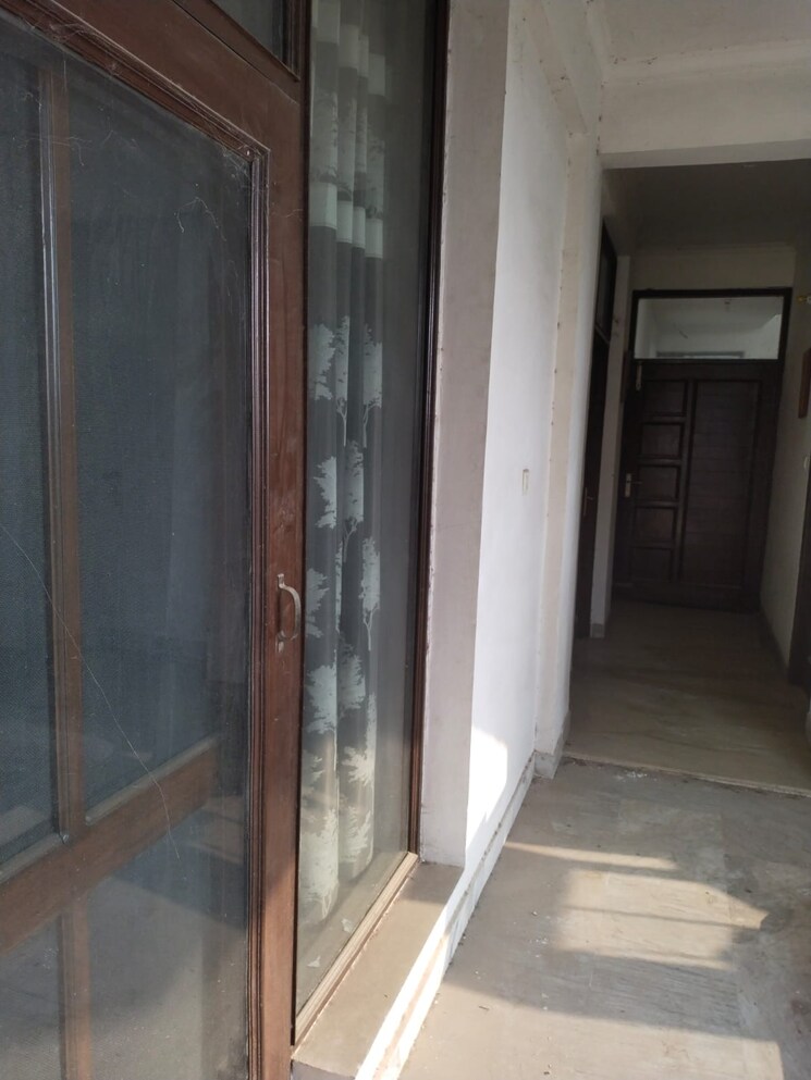 undefined, singhpura 3.5 Bedroom 2500 Sq.Ft. Apartment In Singhpura Zirakpur 9387484