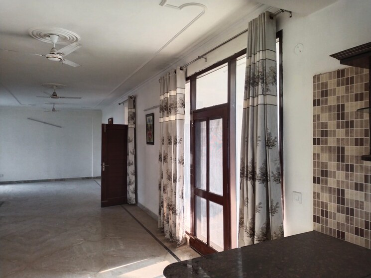 Room, singhpura 3.5 Bedroom 2500 Sq.Ft. Apartment In Singhpura Zirakpur 9387484