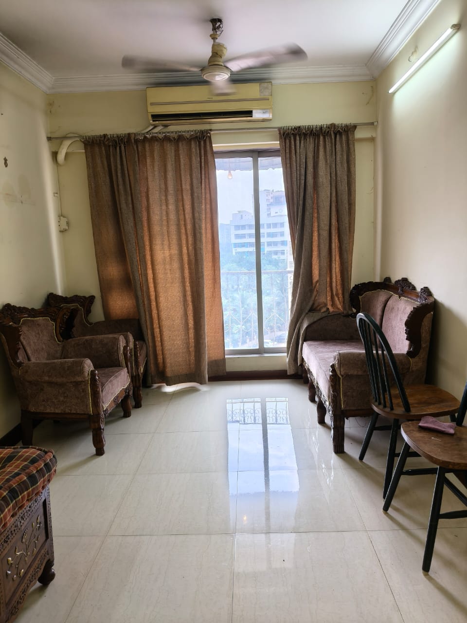 1 BHK Apartment For Rent in Safal Residency