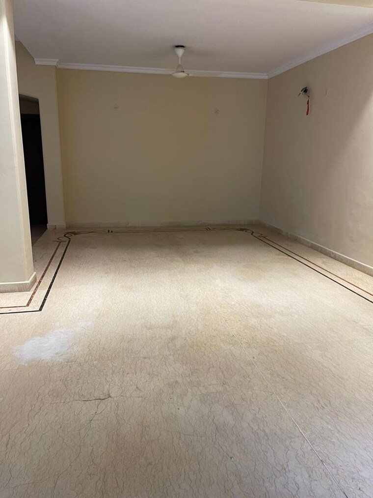 Room, rwa-apartments-sector-41 5 Bedroom 13000 Sq.Ft. Villa In Sector 41 Noida 9387524