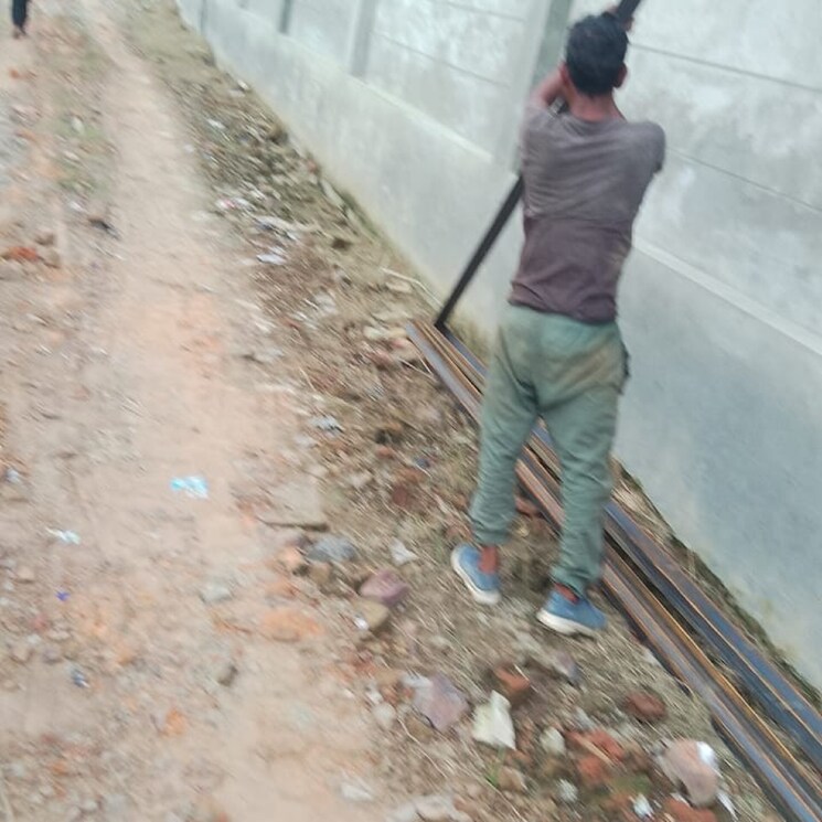  Parking, hastinapur  300 Sq.Yd. Plot In Hastinapur Meerut 9387577