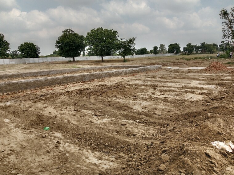 undefined, gwalior road  100 Sq.Yd. Plot In Gwalior Road Agra 9387613
