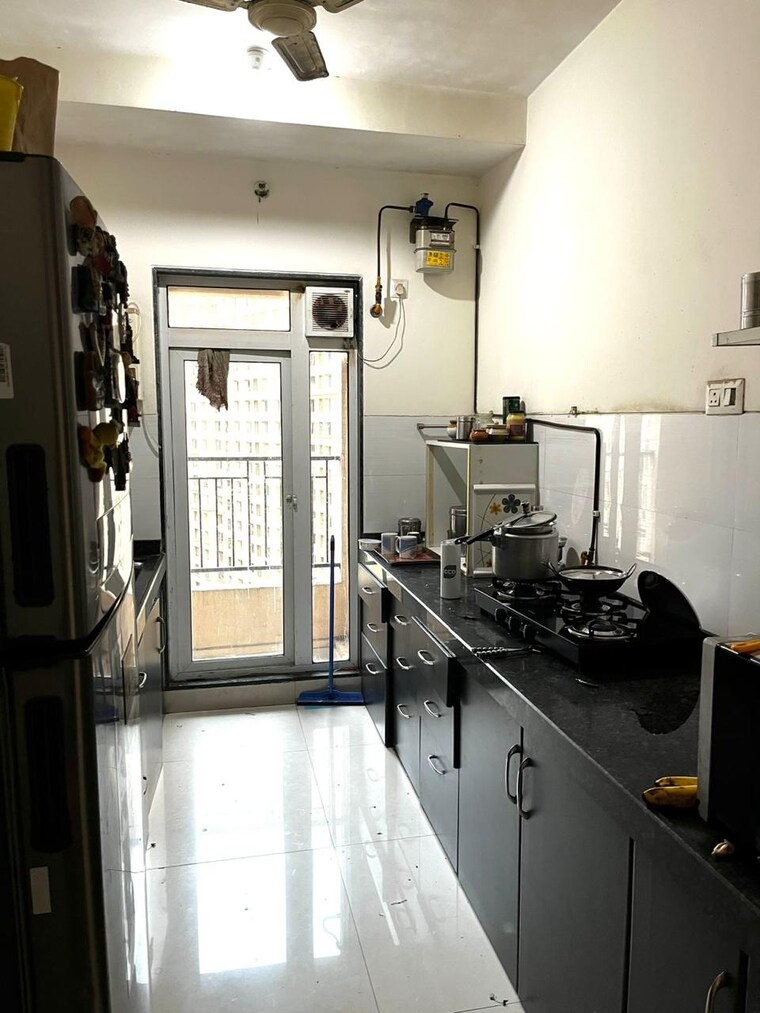 Kitchen, rustomjee-urbania-azziano 3 Bedroom 1045 Sq.Ft. Apartment In Thane West Thane 9387642