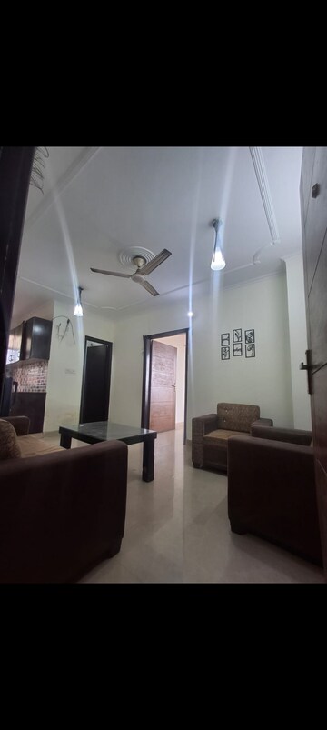 1 BHK Builder Floor For Rent in Saket