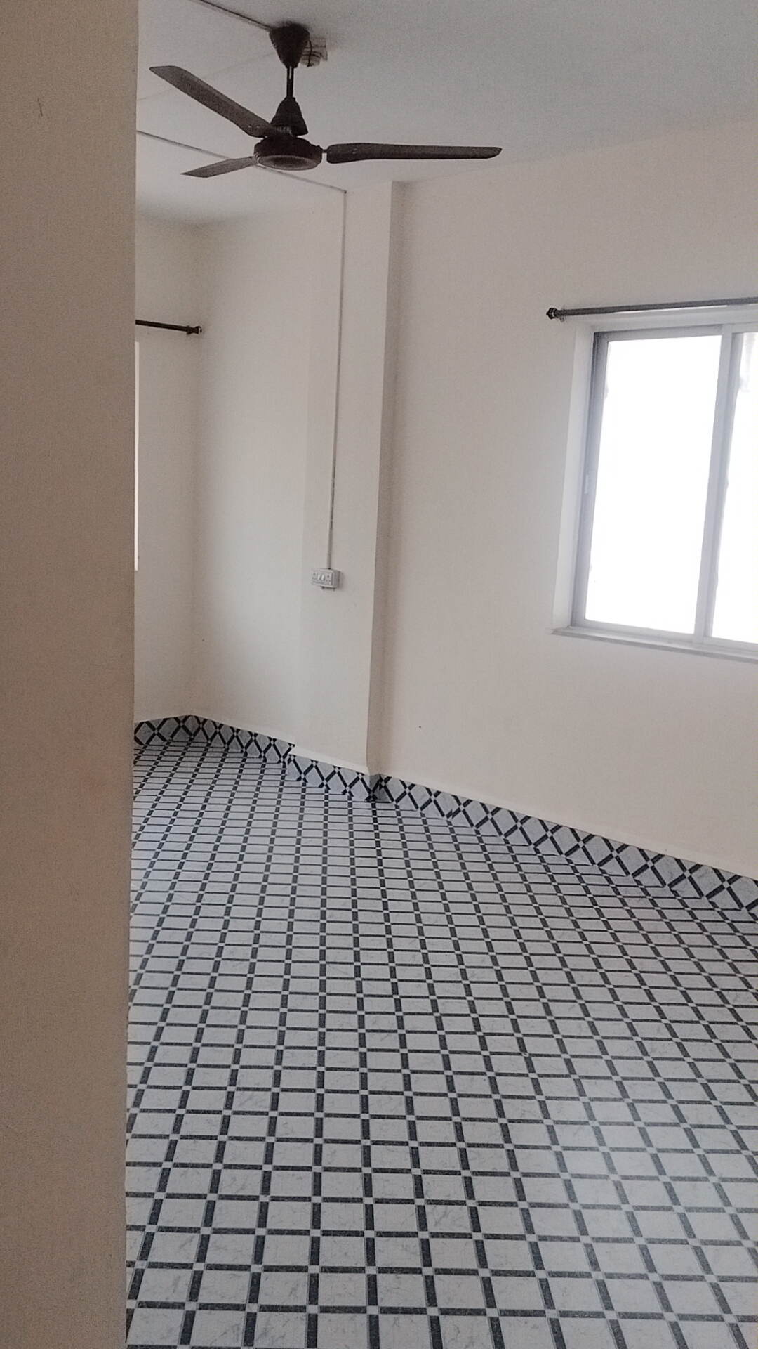 2 BHK 950 Sq.Ft. Apartment in Mittal society