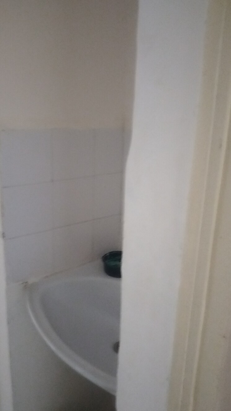 Bathroom, mittal-society 2 Bedroom 950 Sq.Ft. Apartment In Pratik Nagar Pune 9387676