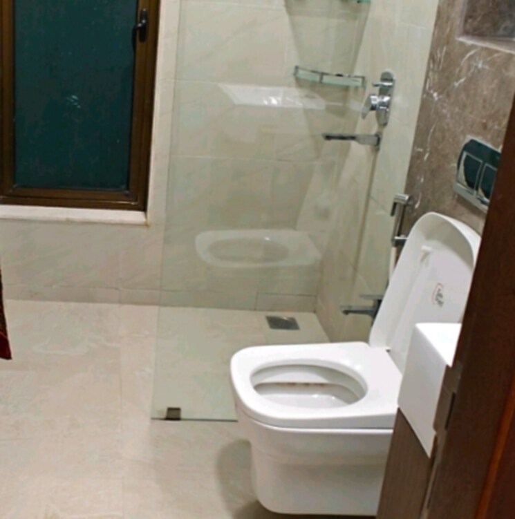 Bathroom, celestia-spaces 2 Bedroom 840 Sq.Ft. Apartment In Parel Mumbai 9387673