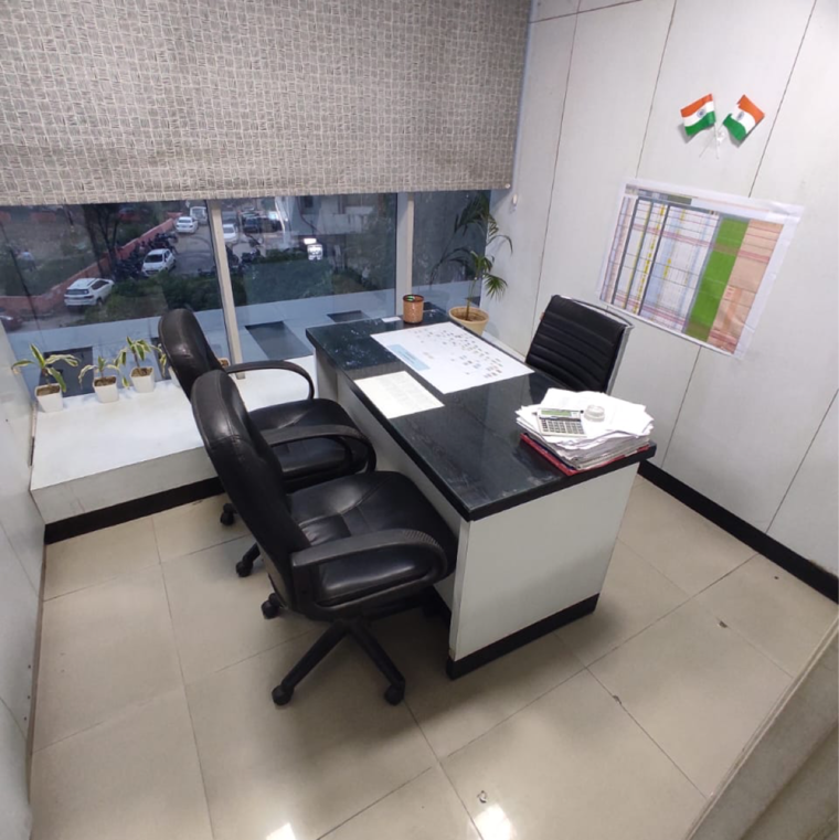 Team Area, vibhuti khand Commercial Office Space 1000 Sq.Ft. In Vibhuti Khand Lucknow 9387709