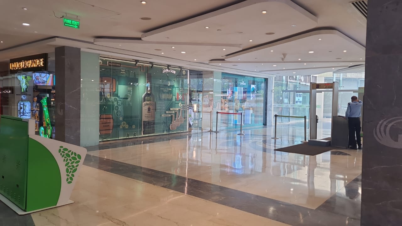 Retail Shop For Rent in Unitech Gardens Galleria
