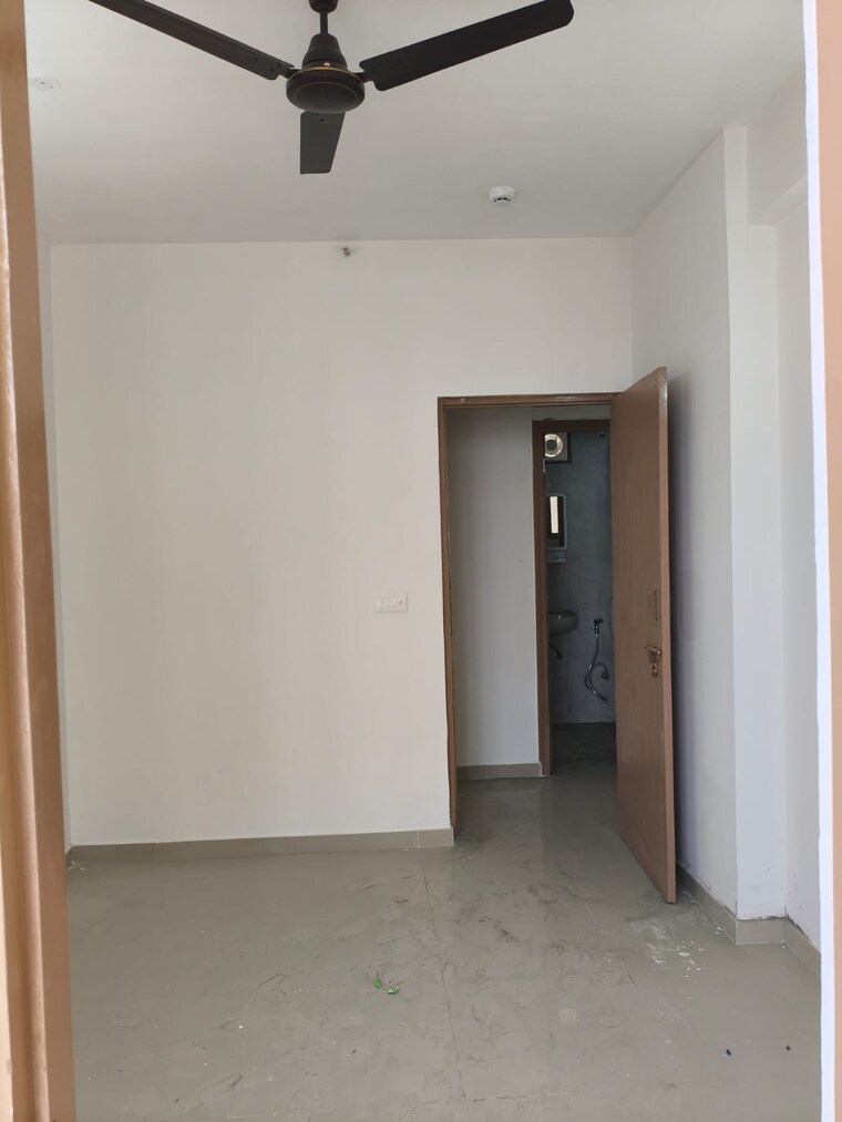 Room, pareena-om-apartments 2 Bedroom 690 Sq.Ft. Apartment In Sector 112 Gurgaon 9387704