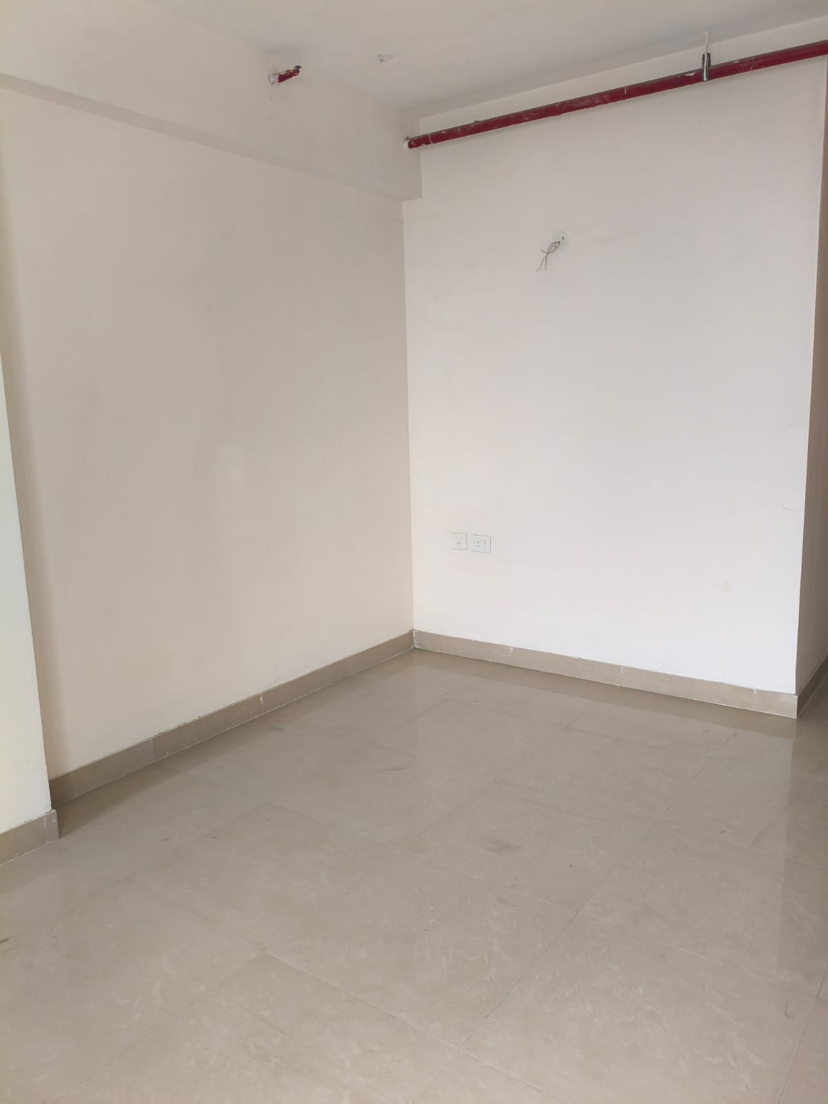 2 BHK + Study Room Apartment For Rent in Pareena Om Apartments
