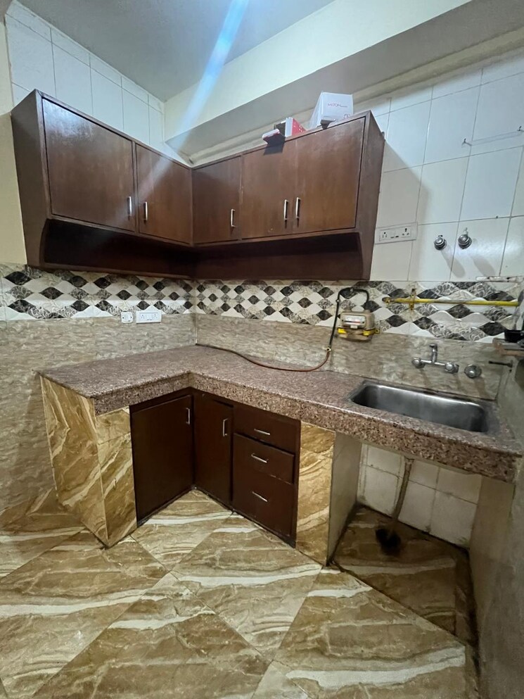 Kitchen, saket 1.5 Bedroom 450 Sq.Ft. Builder Floor In Saket Delhi 9387743