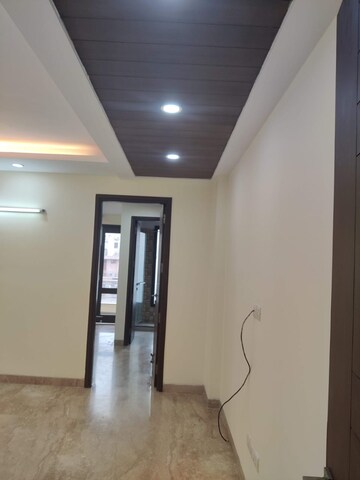 Building Lobby in 2 BHK Builder Floor at Malviya Nagar – for Rent