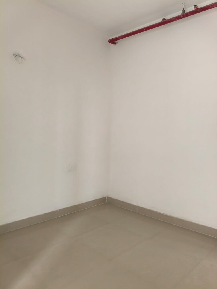 Room, pareena-om-apartments 2 Bedroom 665 Sq.Ft. Apartment In Sector 112 Gurgaon 9387719