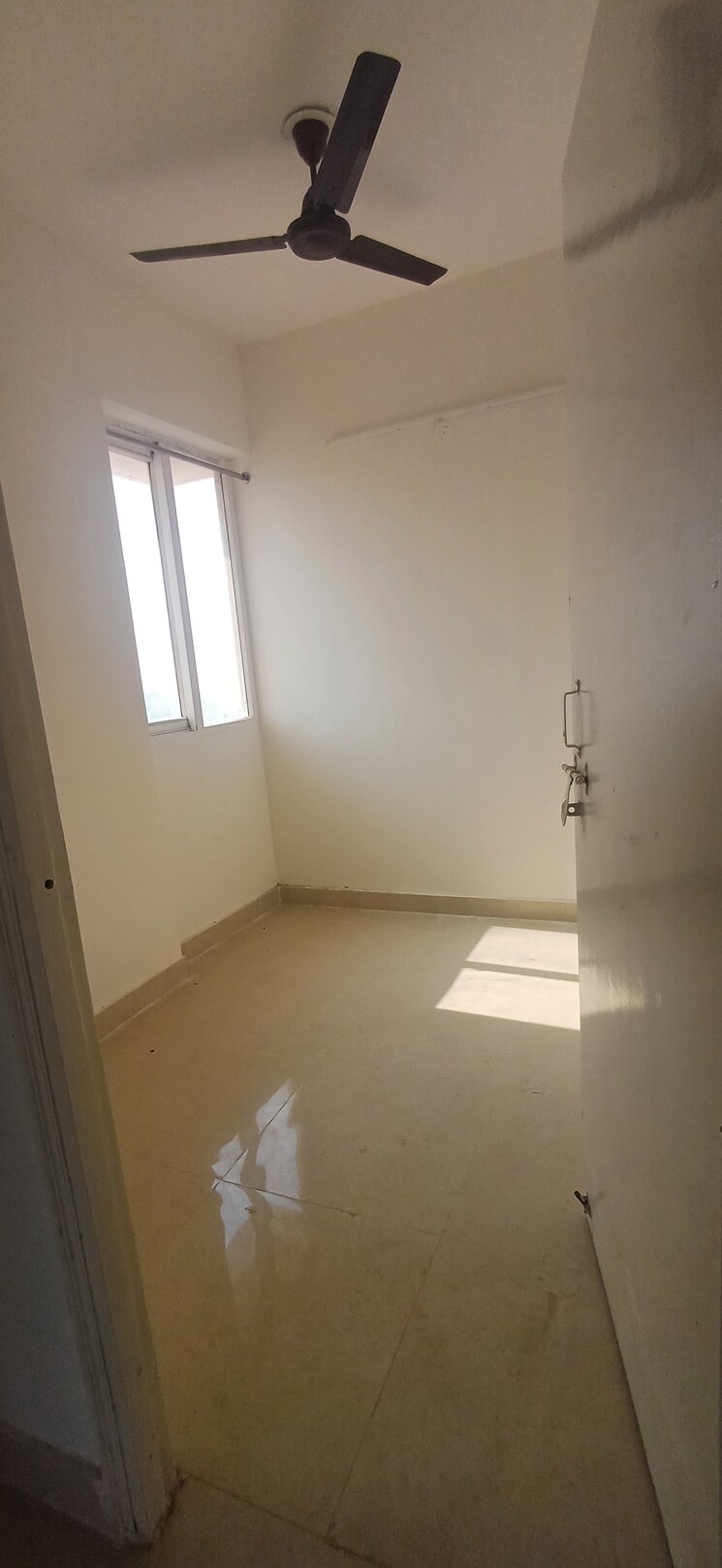 Room, signature-global-golf-greens 2.5 Bedroom 640 Sq.Ft. Apartment In Sector 79 Gurgaon 9387776