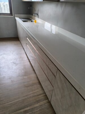 Balcony in 2.5 BHK Apartment at Oberoi Realty Splendor, Andheri East – for Sale