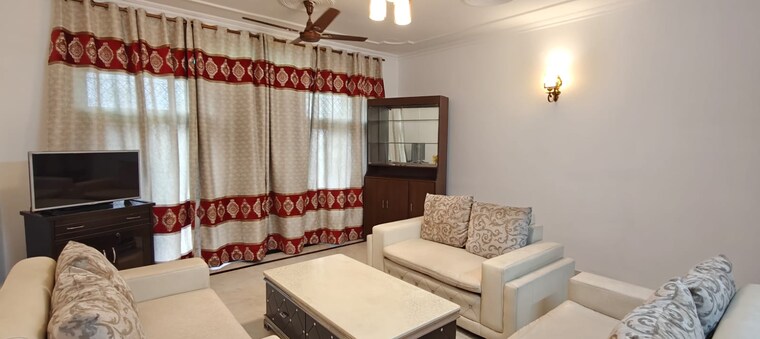 Living Room, malviya nagar 2 Bedroom 900 Sq.Ft. Builder Floor In Malviya Nagar Delhi 9387794