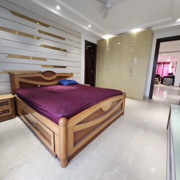 Bedroom in 4 BHK Builder Floor at Kohli One Malibu Town, Malibu Town – for Rent