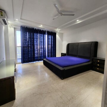 Room in 4 BHK Builder Floor at Kohli One Malibu Town, Malibu Town – for Rent