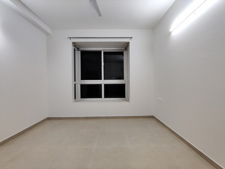 Room, bhartiya-nikoo-homes-phase-2 3 Bedroom 1635 Sq.Ft. Apartment In Thanisandra Main Road Bangalore 9387839